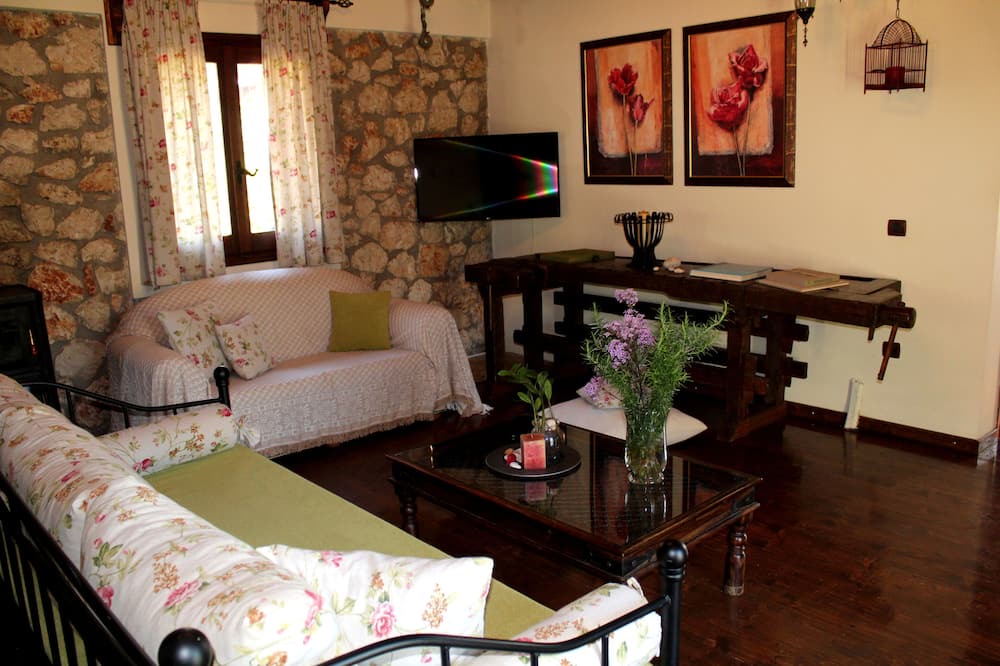 Photo of Livingroom in Kefalonia