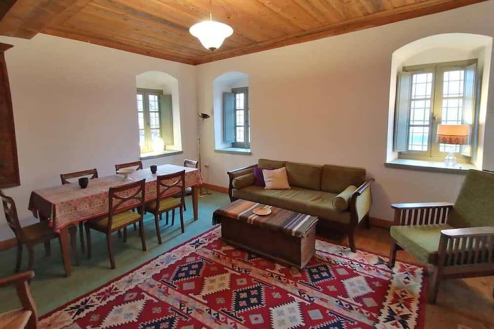 Photo of Livingroom in Lagadia