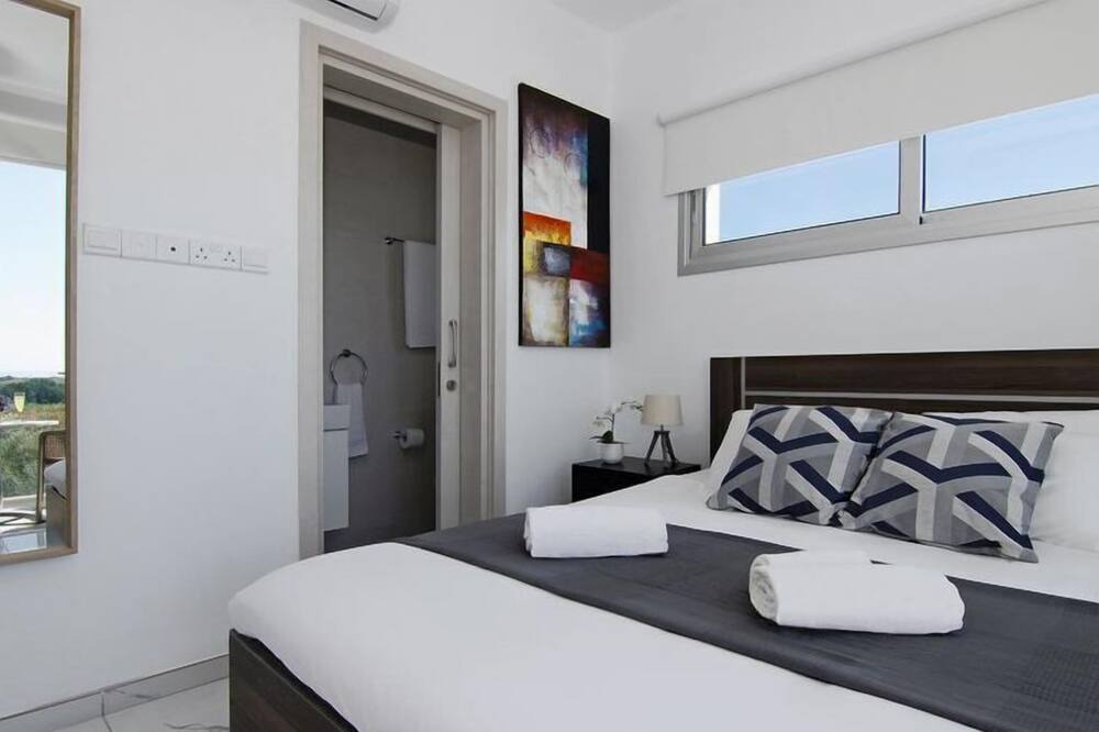 Photo of Bedroom in Kapparis