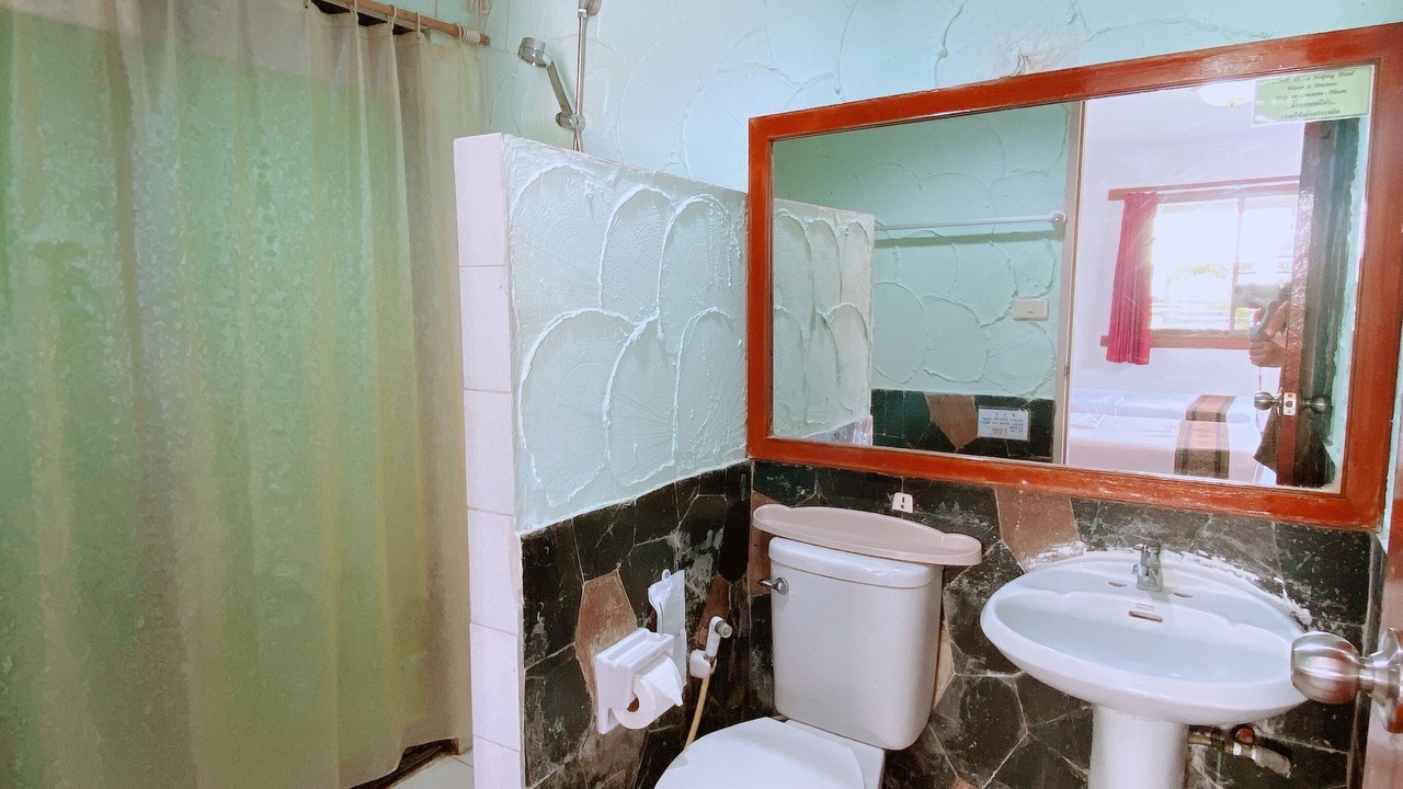 Photo of Bathroom in Pak Thong Chai