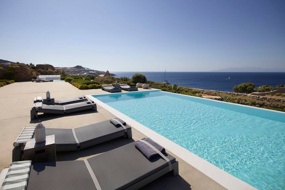 Photo of Outdoor in Paradise