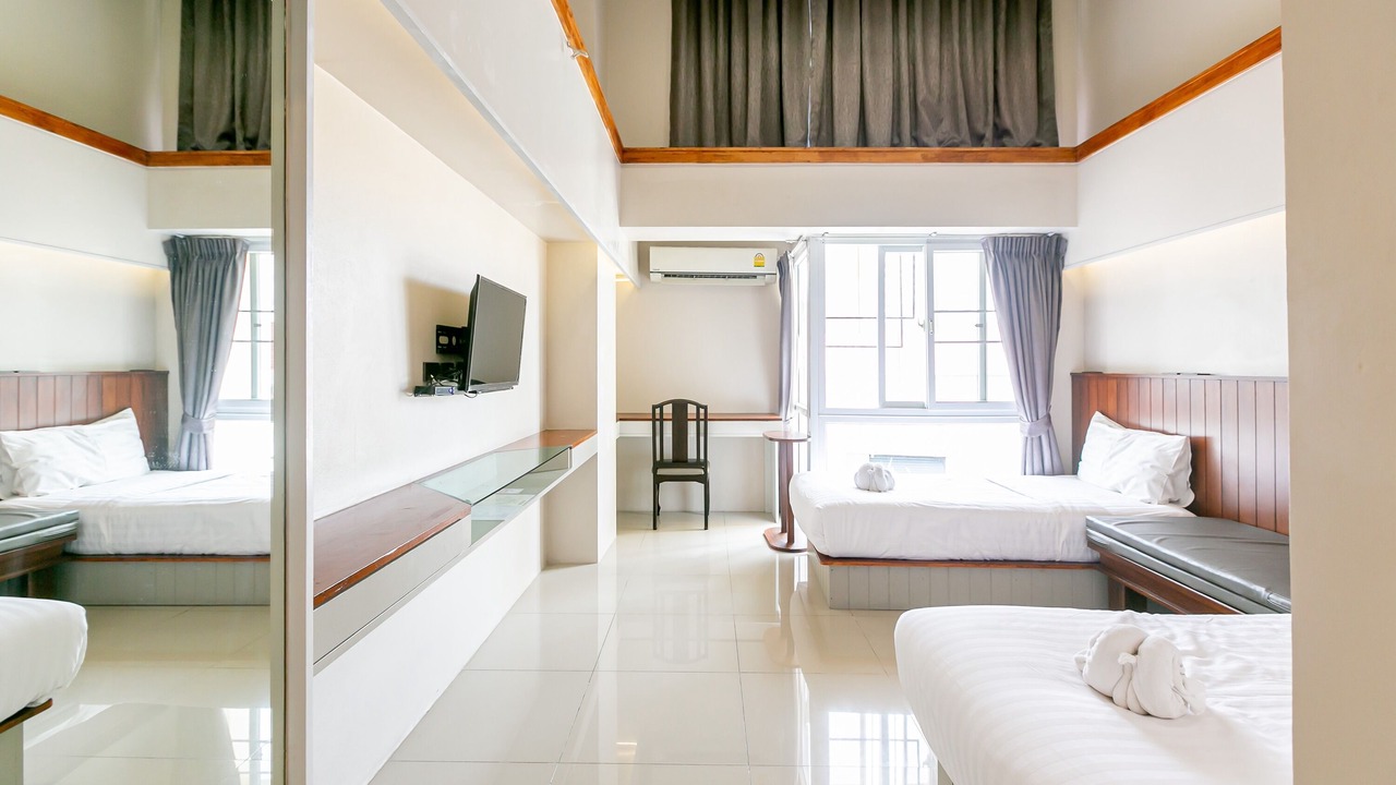 Photo of Bedroom in Yan Nawa