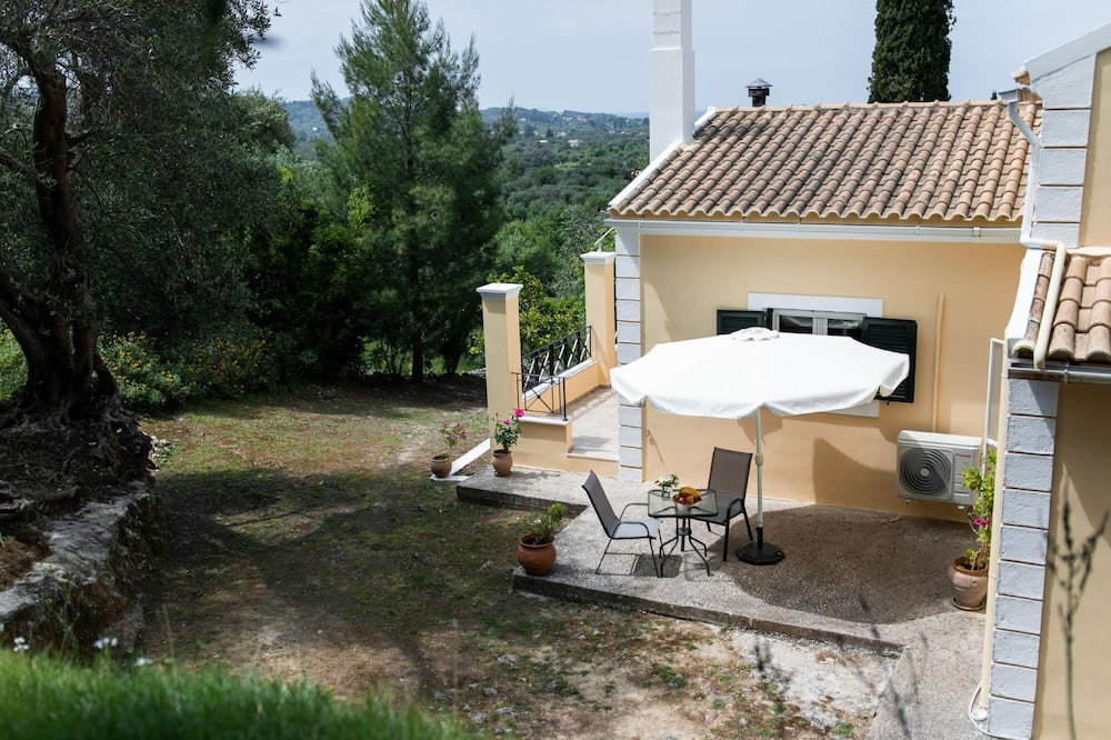 Photo of Outdoor in Sfakera