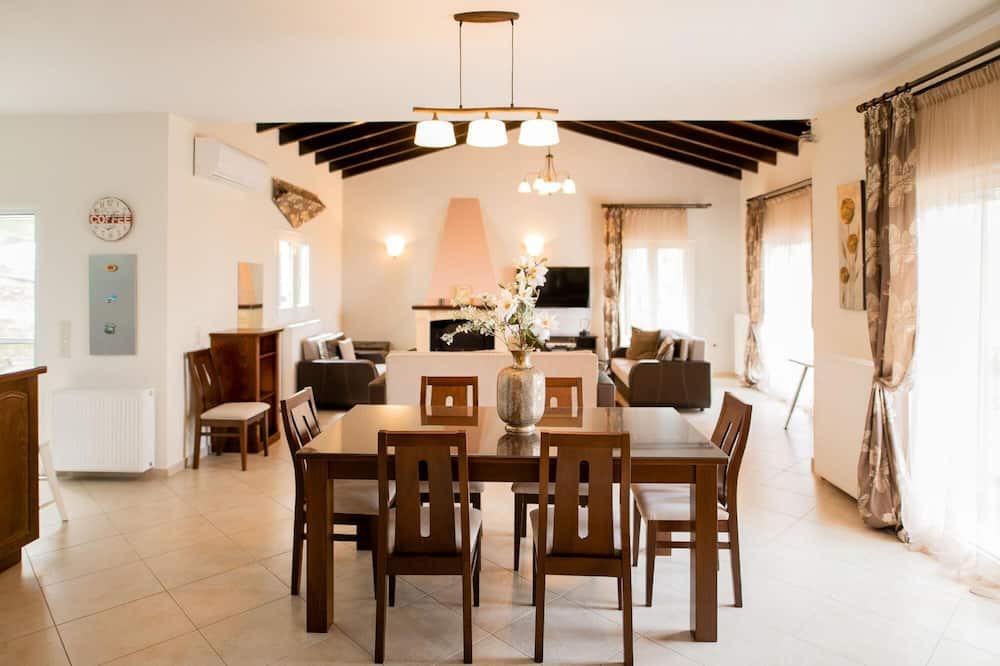 Photo of Kitchen in Sfakera