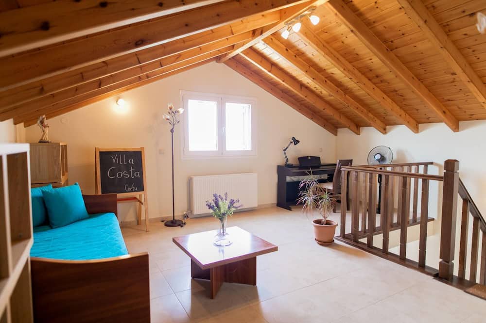 Photo of Livingroom in Sfakera