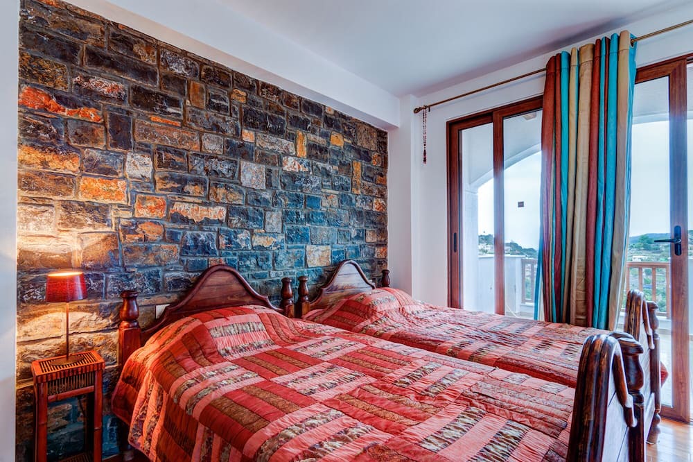 Photo of Bedroom in Prina