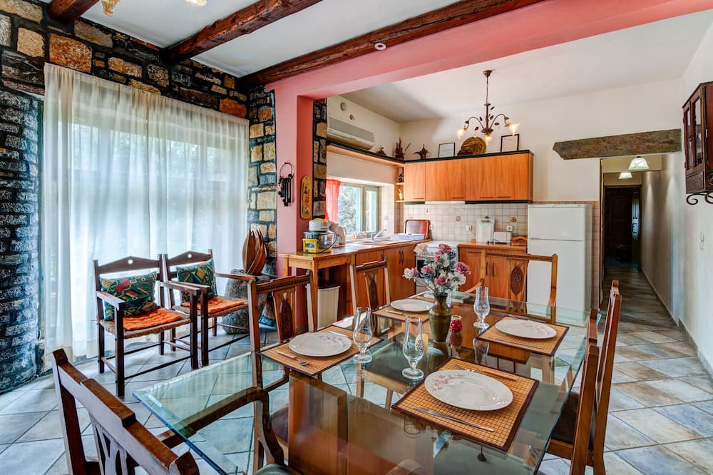 Photo of Kitchen in Prina