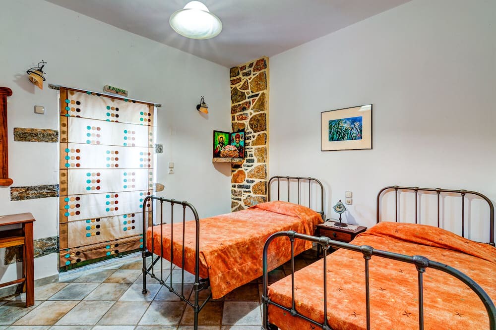Photo of Bedroom in Prina