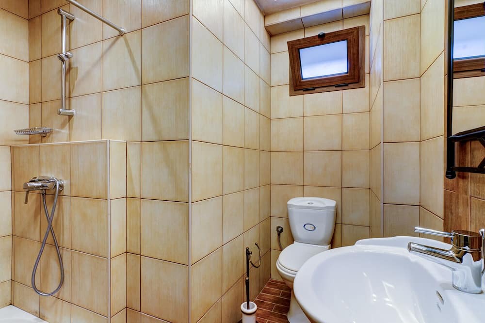 Photo of Bathroom in Prina