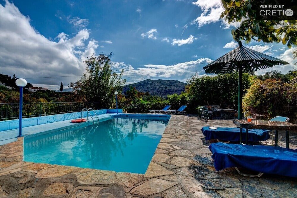 Photo of Outdoor in Prina