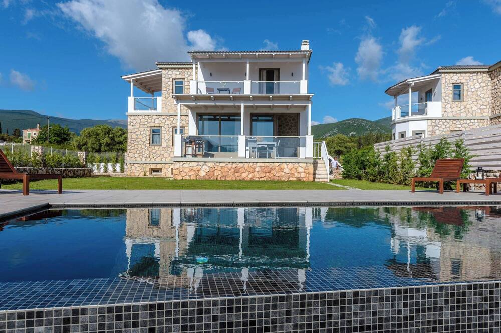 Photo of Outdoor in Karavomylos