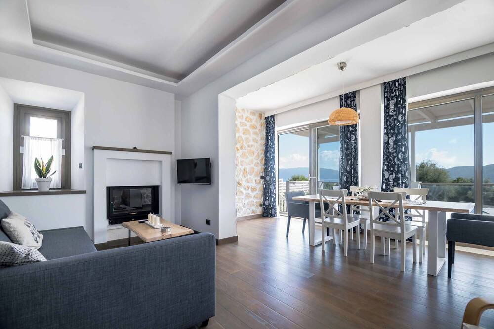 Photo of Livingroom in Karavomylos