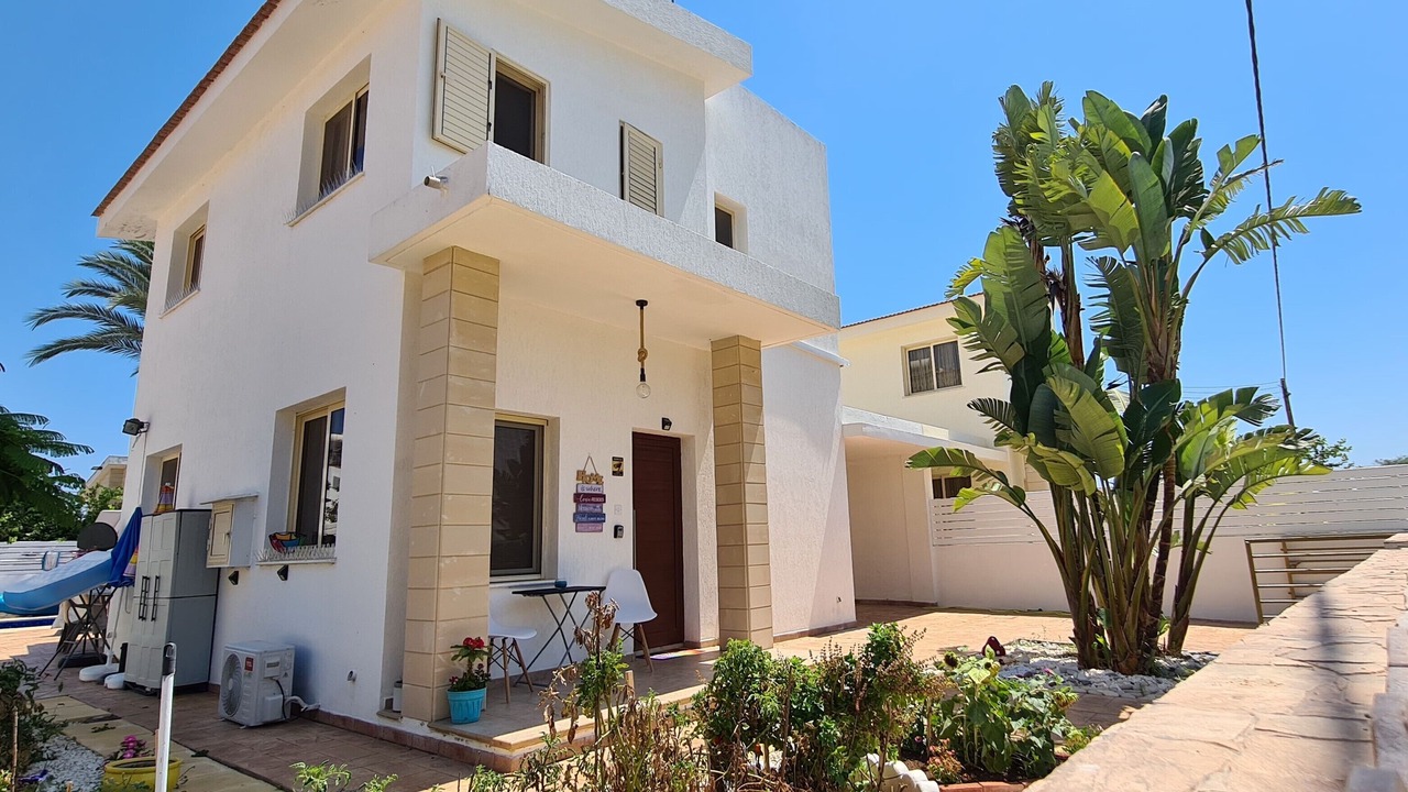 Photo of Outdoor in Mazotos