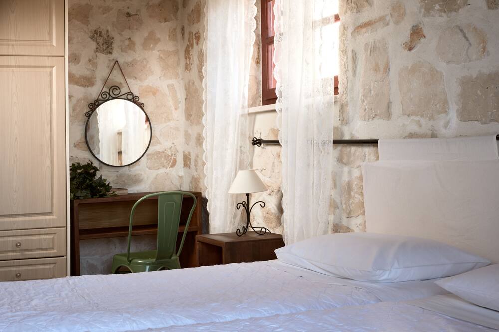 Photo of Bedroom in Psarou