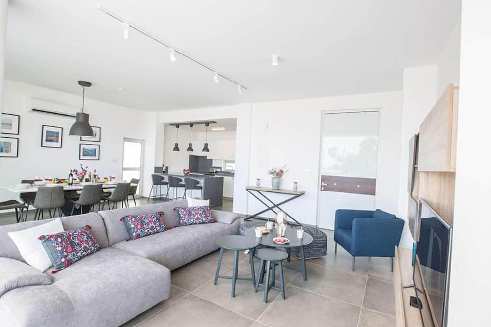 Photo of Livingroom in Protaras