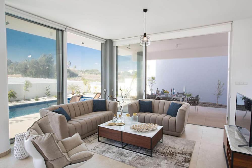 Photo of Livingroom in Protaras