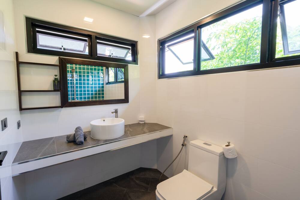 Photo of Bathroom in Ko Lanta