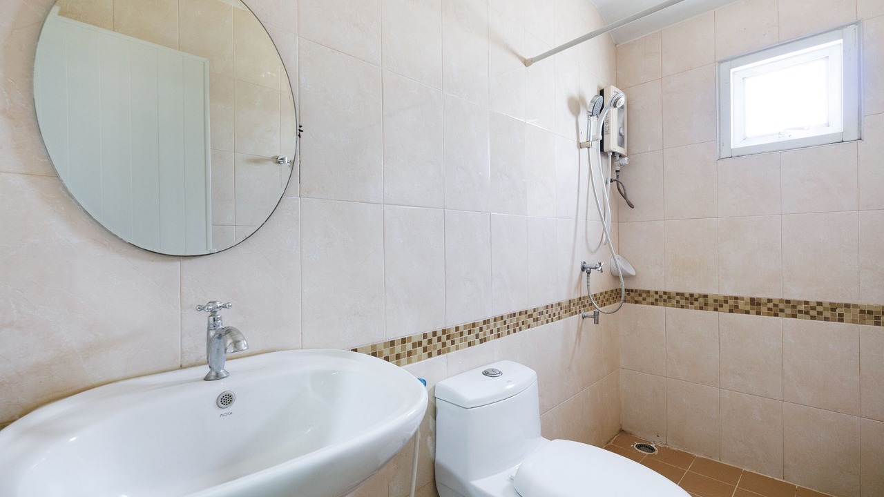 Photo of Bathroom in Thep Kasattri