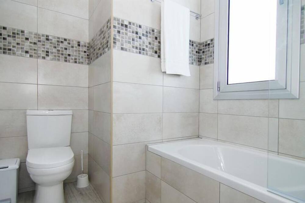 Photo of Bathroom in Kapparis