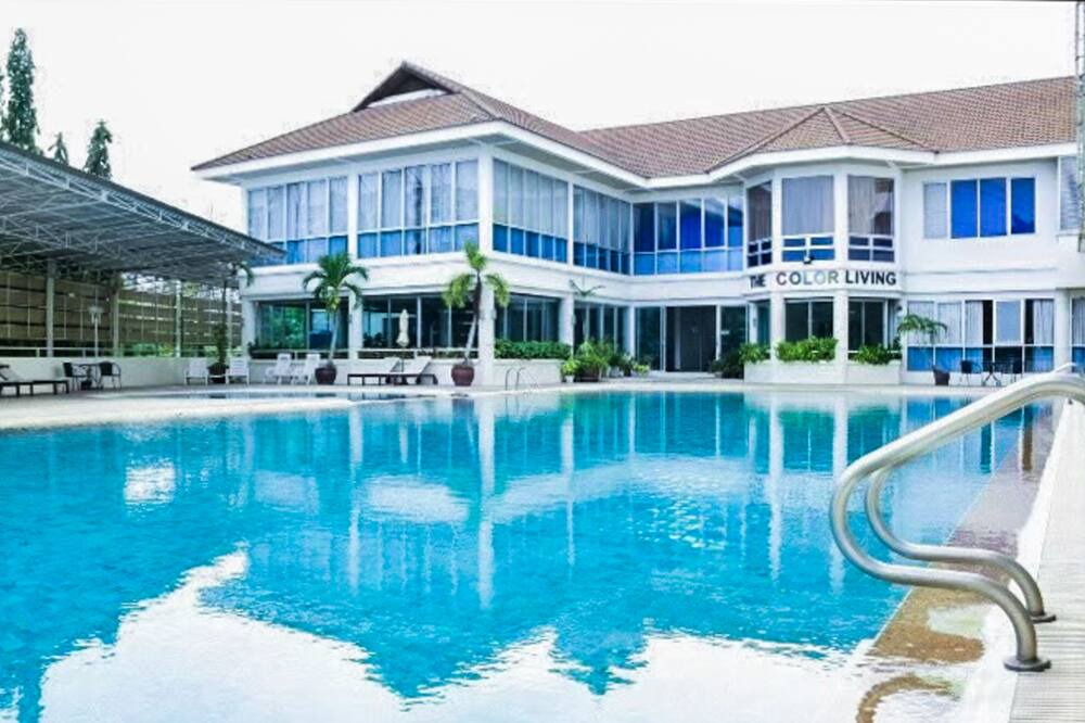 Photo of Outdoor in Mueang Samut Prakan District