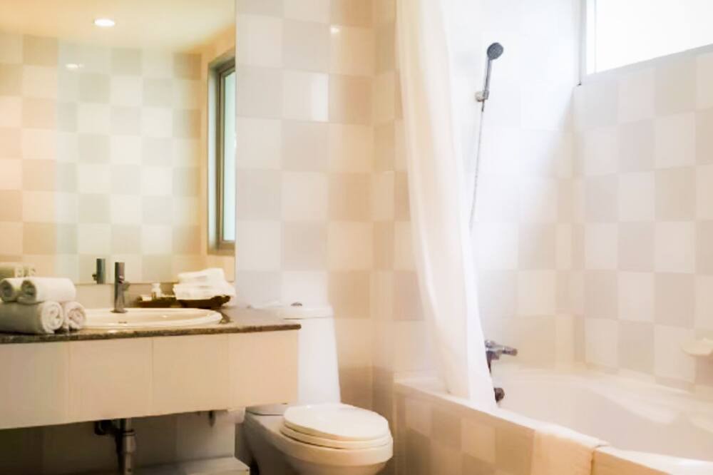 Photo of Bathroom in Mueang Samut Prakan District