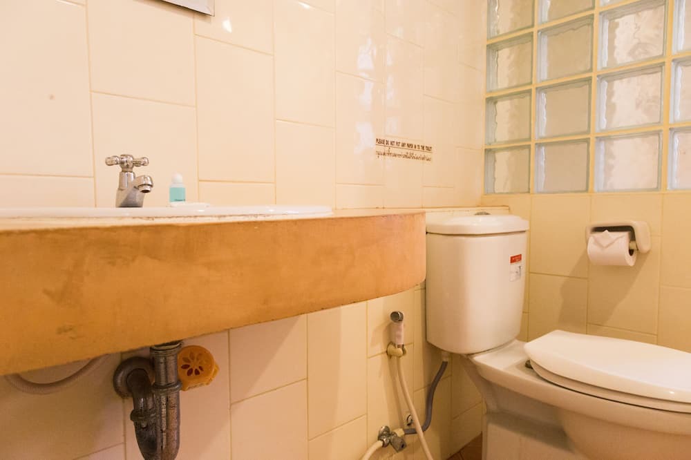 Photo of Bathroom in Hua Mak