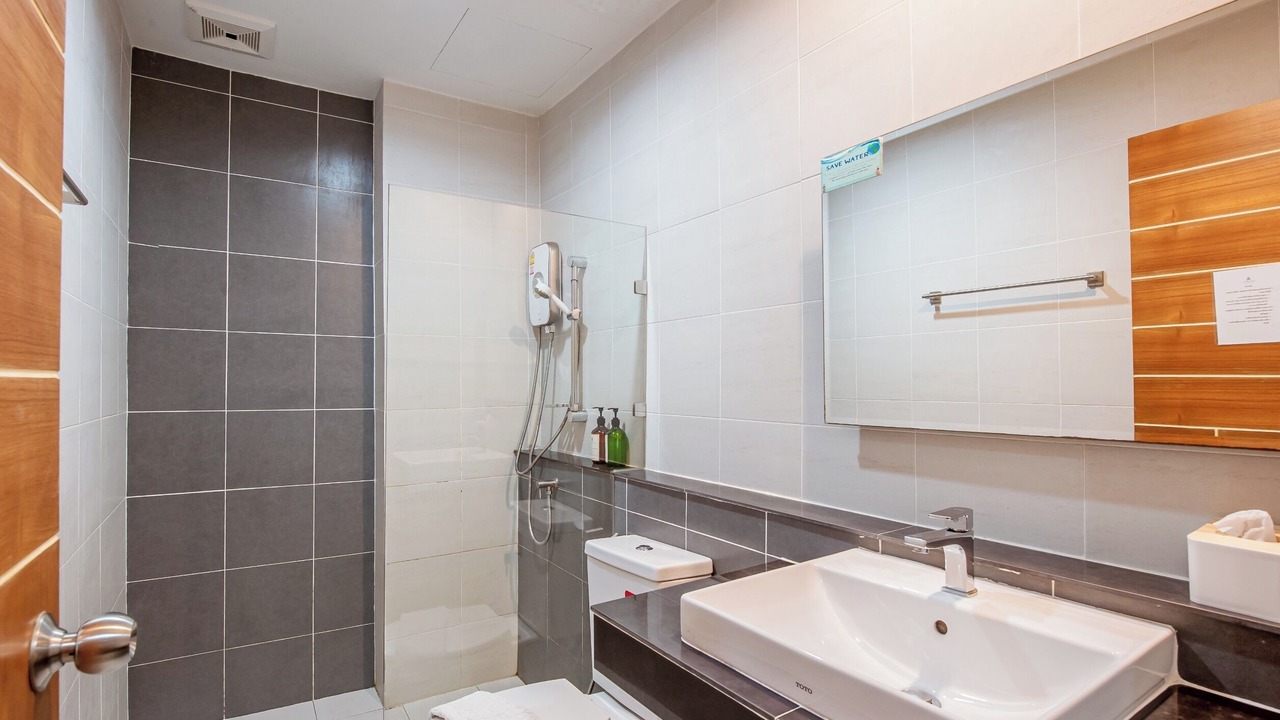 Photo of Bathroom in Bang Bo