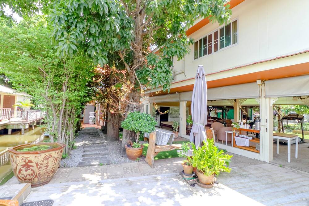 Photo of Outdoor in Khum Thong