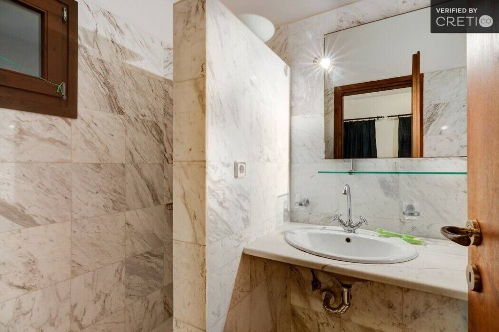 Photo of Bathroom in Makry Gialos