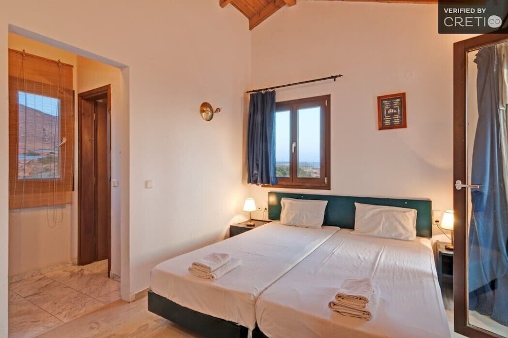 Photo of Bedroom in Makry Gialos