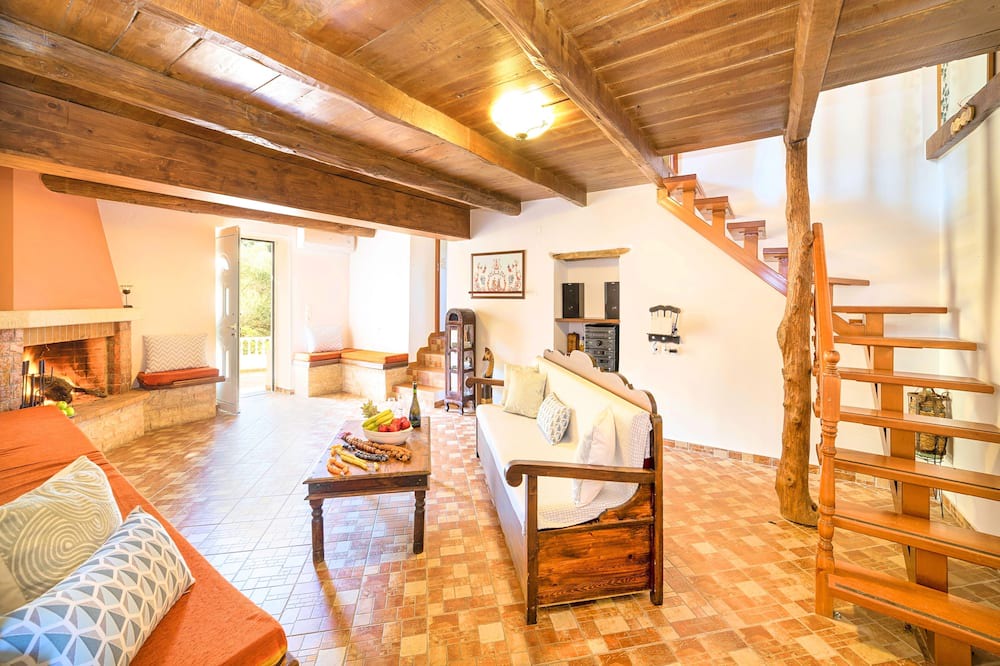 Photo of Livingroom in Drakona