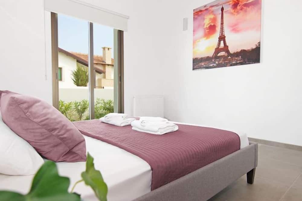Photo of Bedroom in Ayia Thekla