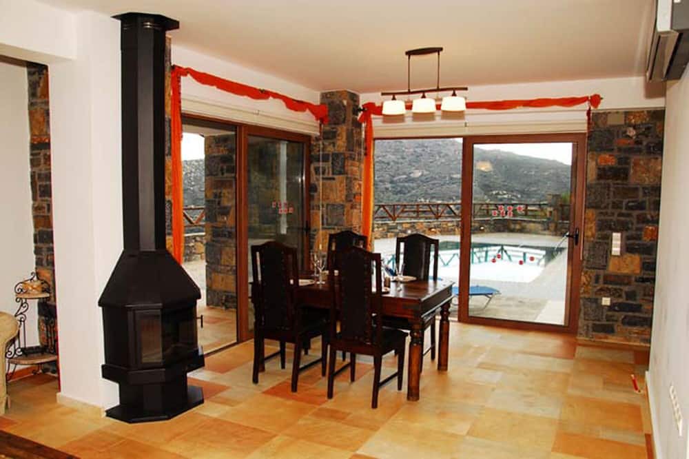 Photo of Kitchen in Prina