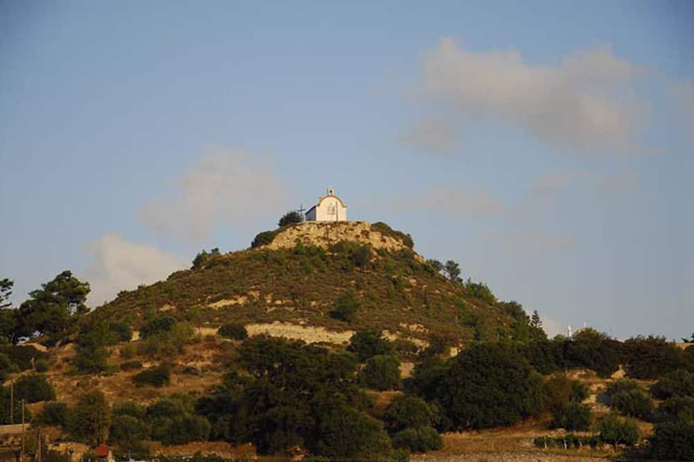 Photo of Outdoor in Prina