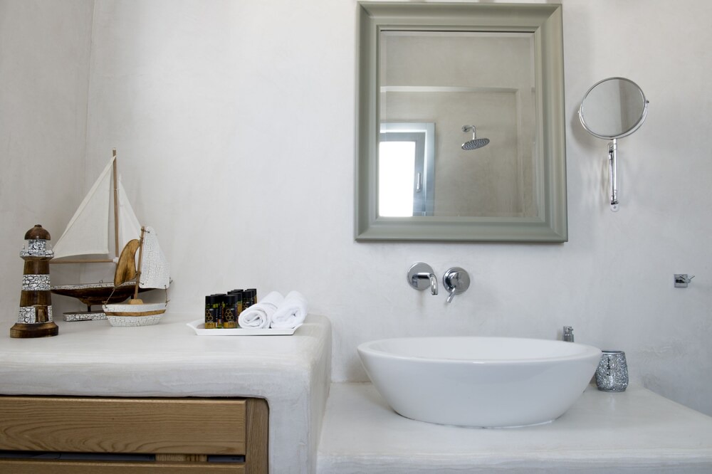 Photo of Bathroom in Karterados