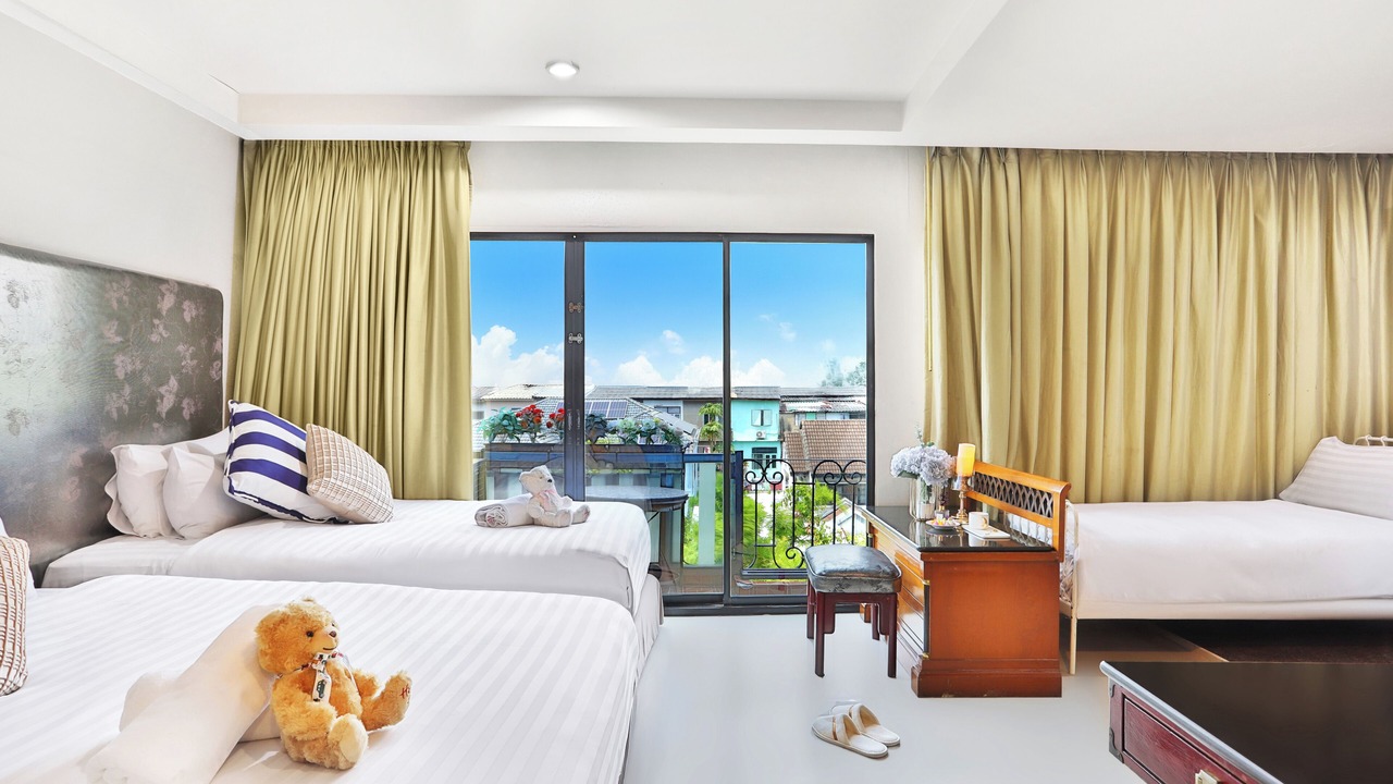 Photo of Bedroom in Thanon Phetchaburi