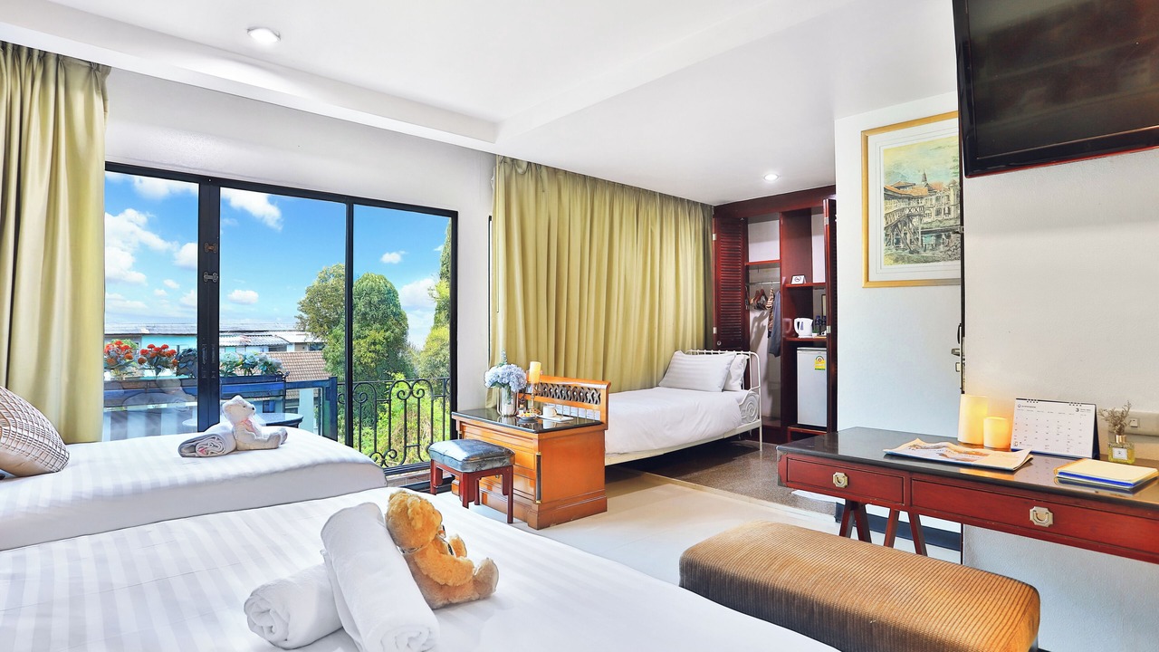Photo of Bedroom in Thanon Phetchaburi