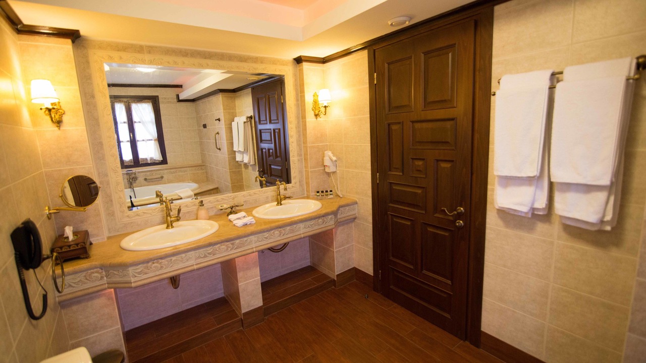 Photo of Bathroom in Vergina