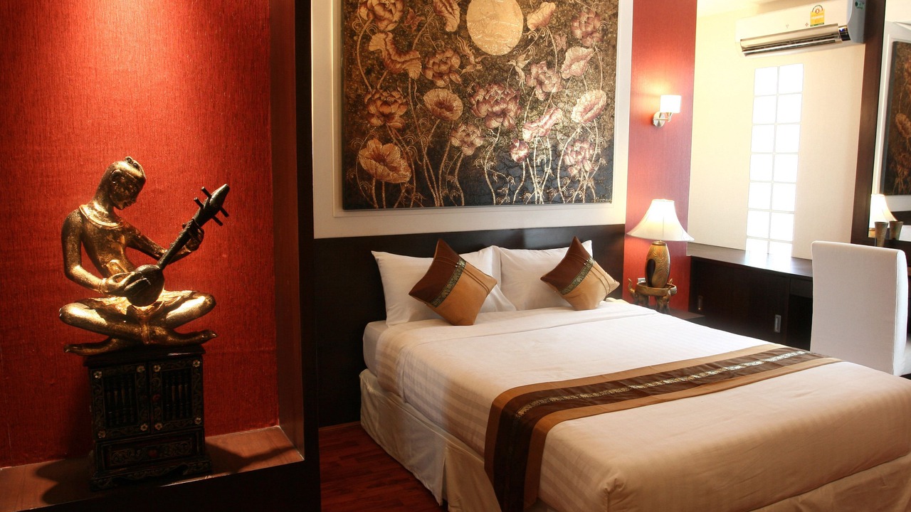 Photo of Bedroom in Embassy District