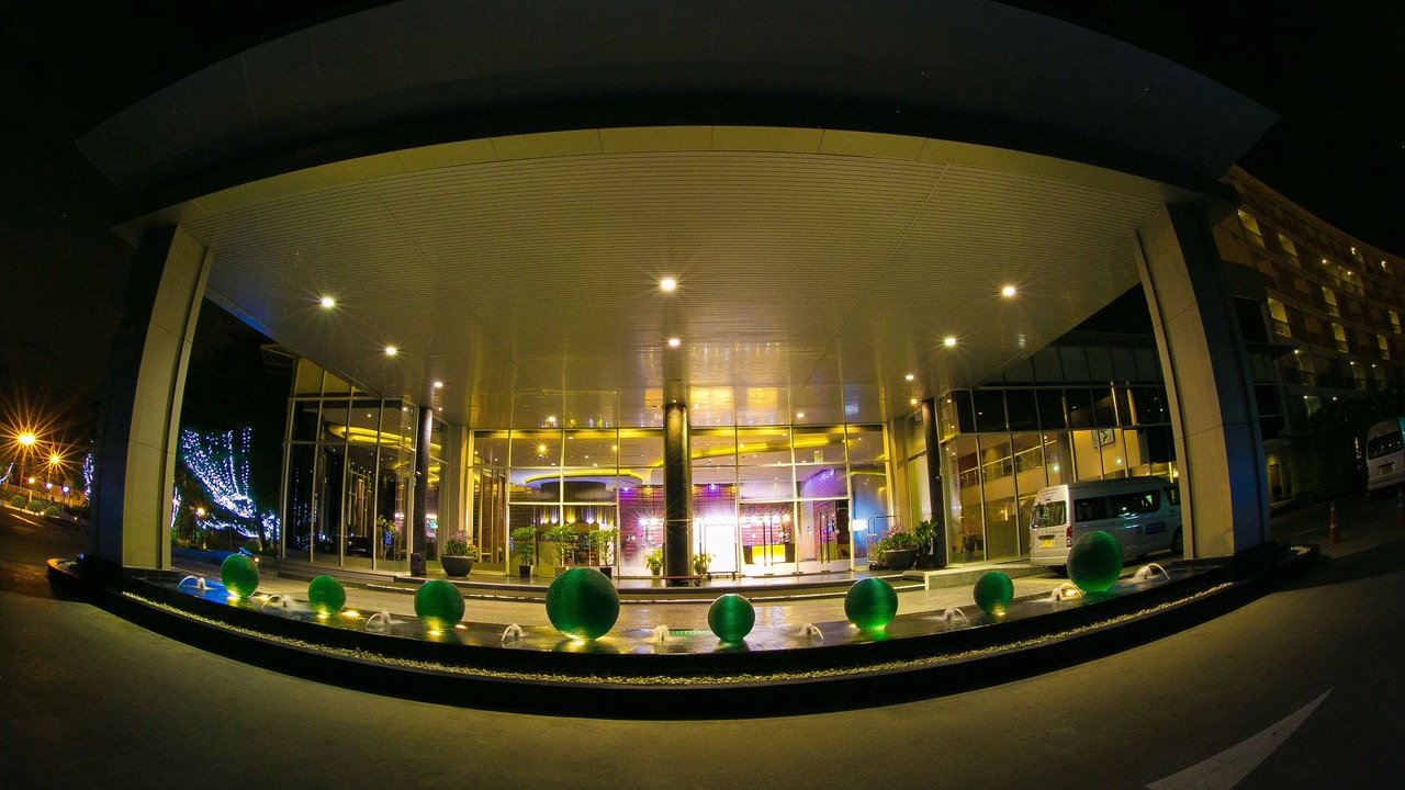 Photo of Outdoor in Racha Thewa
