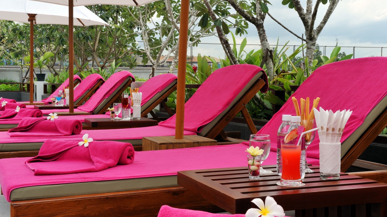 Photo of Outdoor in Racha Thewa