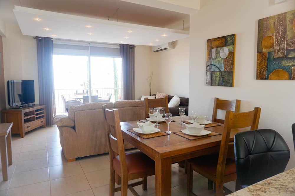 Photo of Bedroom in Peyia Town