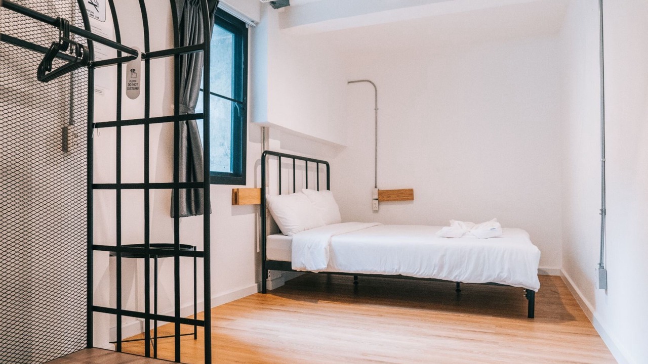 Photo of Bedroom in Thanon Phetchaburi