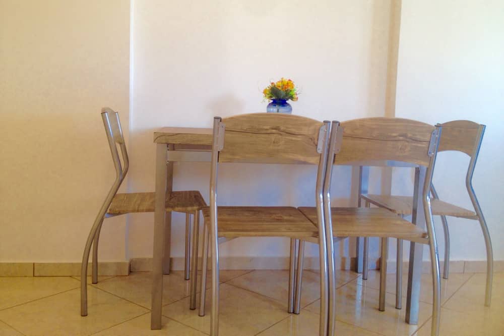 Photo of Kitchen in Skala Neon Kidonion