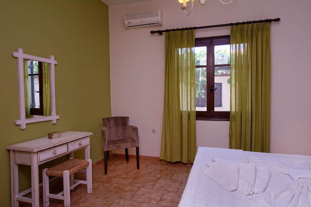 Photo of Bedroom in Lefokastron