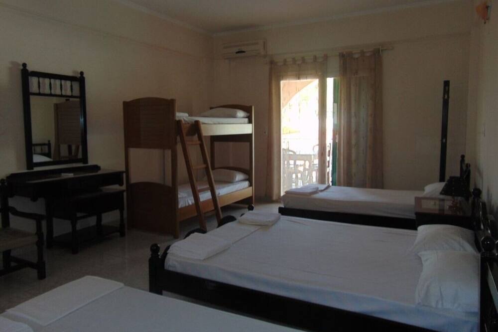 Photo of Bedroom in Agios Ioannis