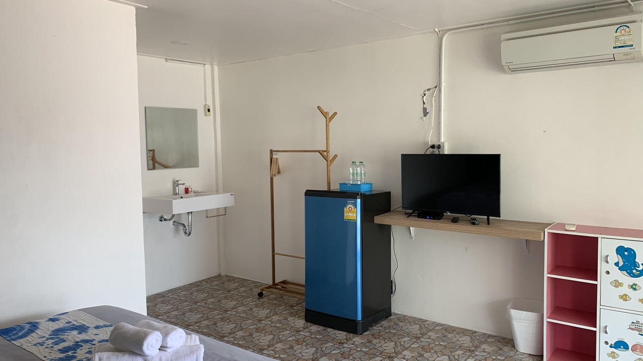 Photo of Bedroom in Ko Mook