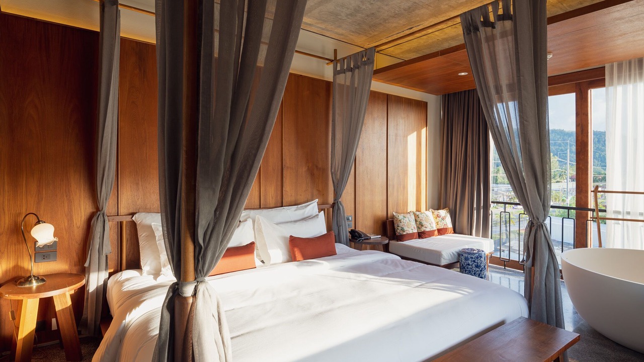 Photo of Bedroom in Khuekkhak