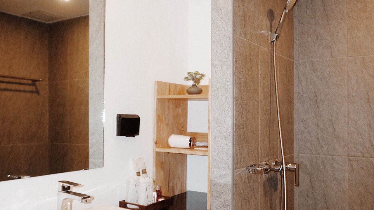 Photo of Others in Hai Ya