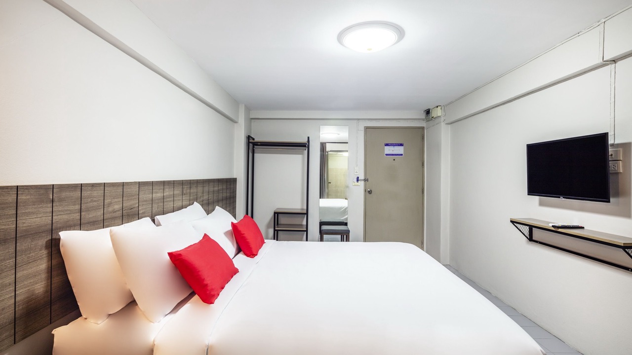 Photo of Bedroom in Hua Mak